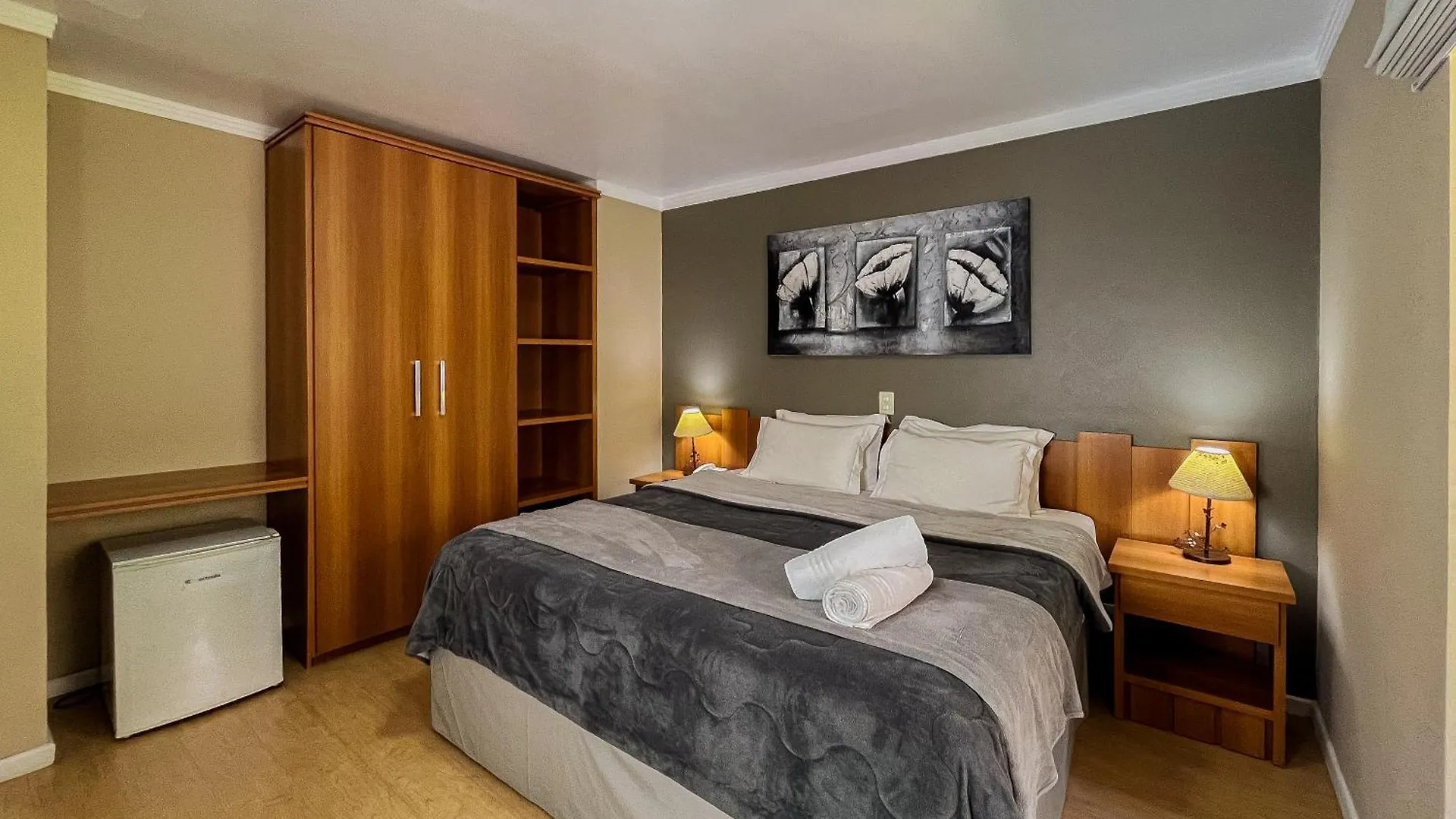 Pousada Nacional Inn Campos do Jordão מלון