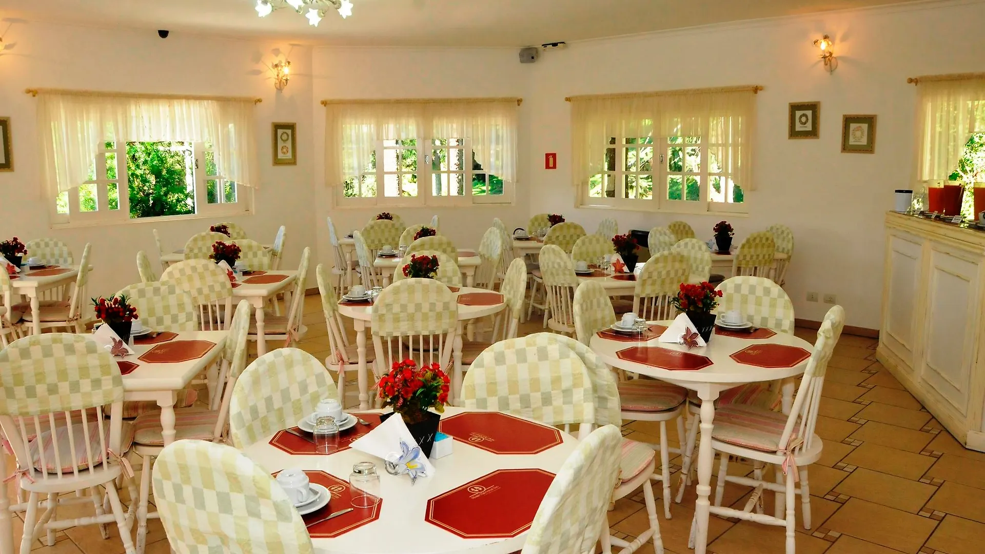 Pousada Nacional Inn Campos do Jordão 3*,  البرازيل