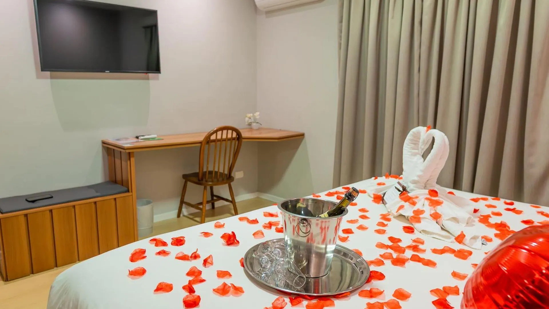 فندق Pousada Nacional Inn Campos do Jordão